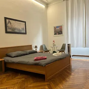  Appartamento Bilocale Zona Citta' Studi