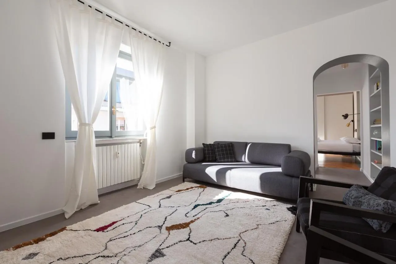Sant'Ambrogio Bright And Stylish Flat Appartement Milaan